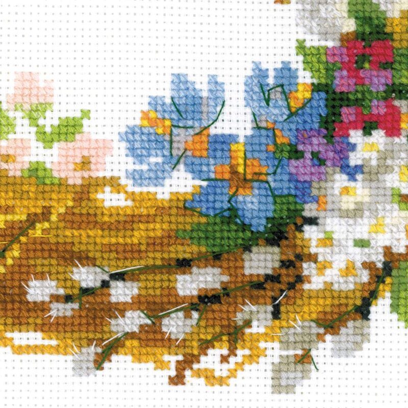 1536 Wreath with Bird Cherry Cross Stitch Kit - Image 2
