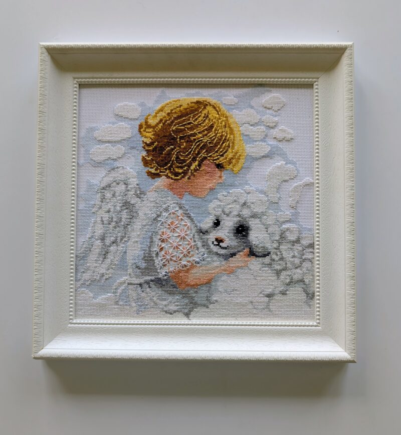 1360 Stitched and Framed Model Angel and Lamb - Image 3