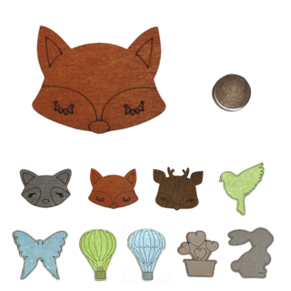 Wooden Fox needle minder with magnet backing